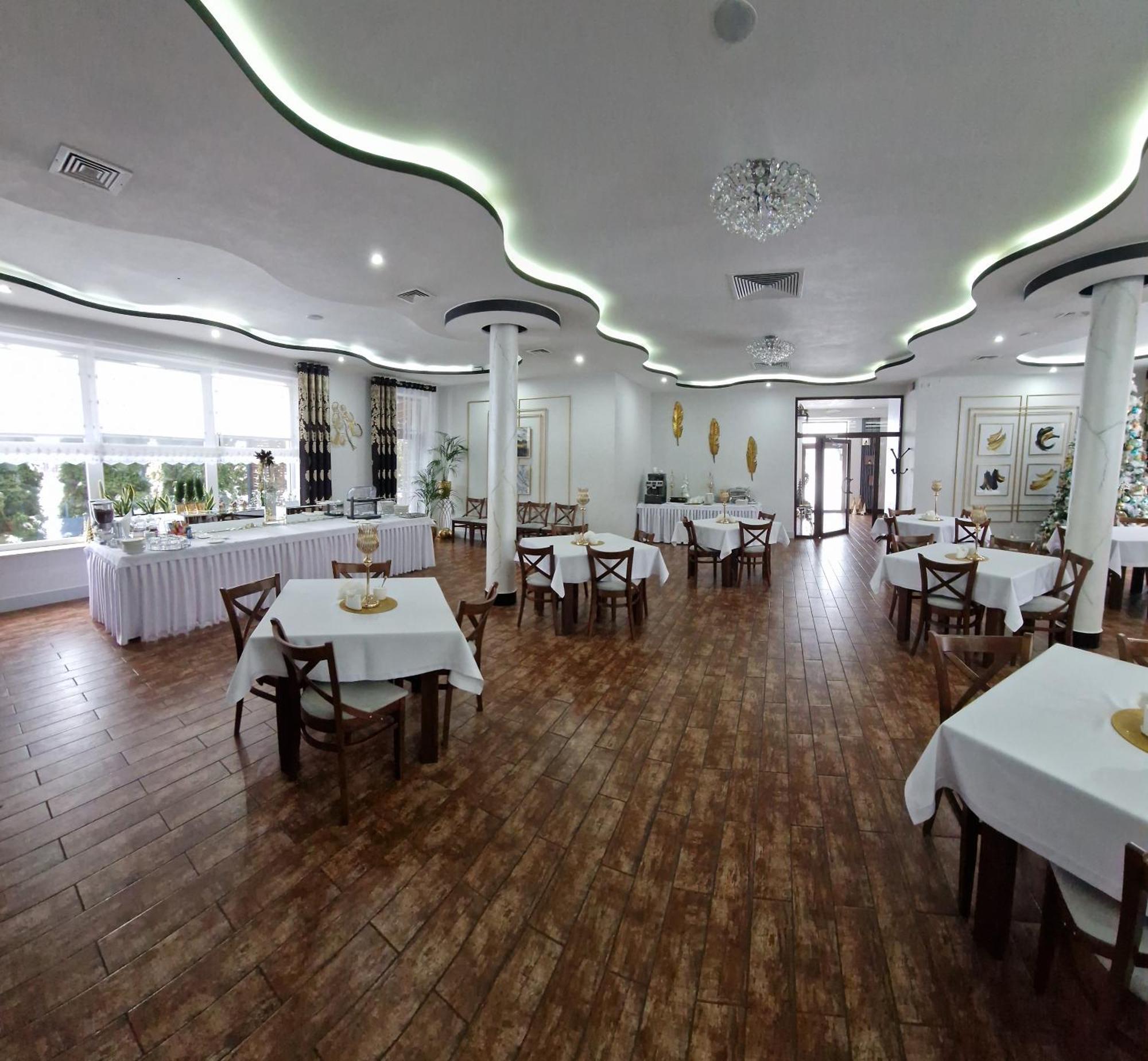 Cynamon Hotell Nowy Sącz Eksteriør bilde