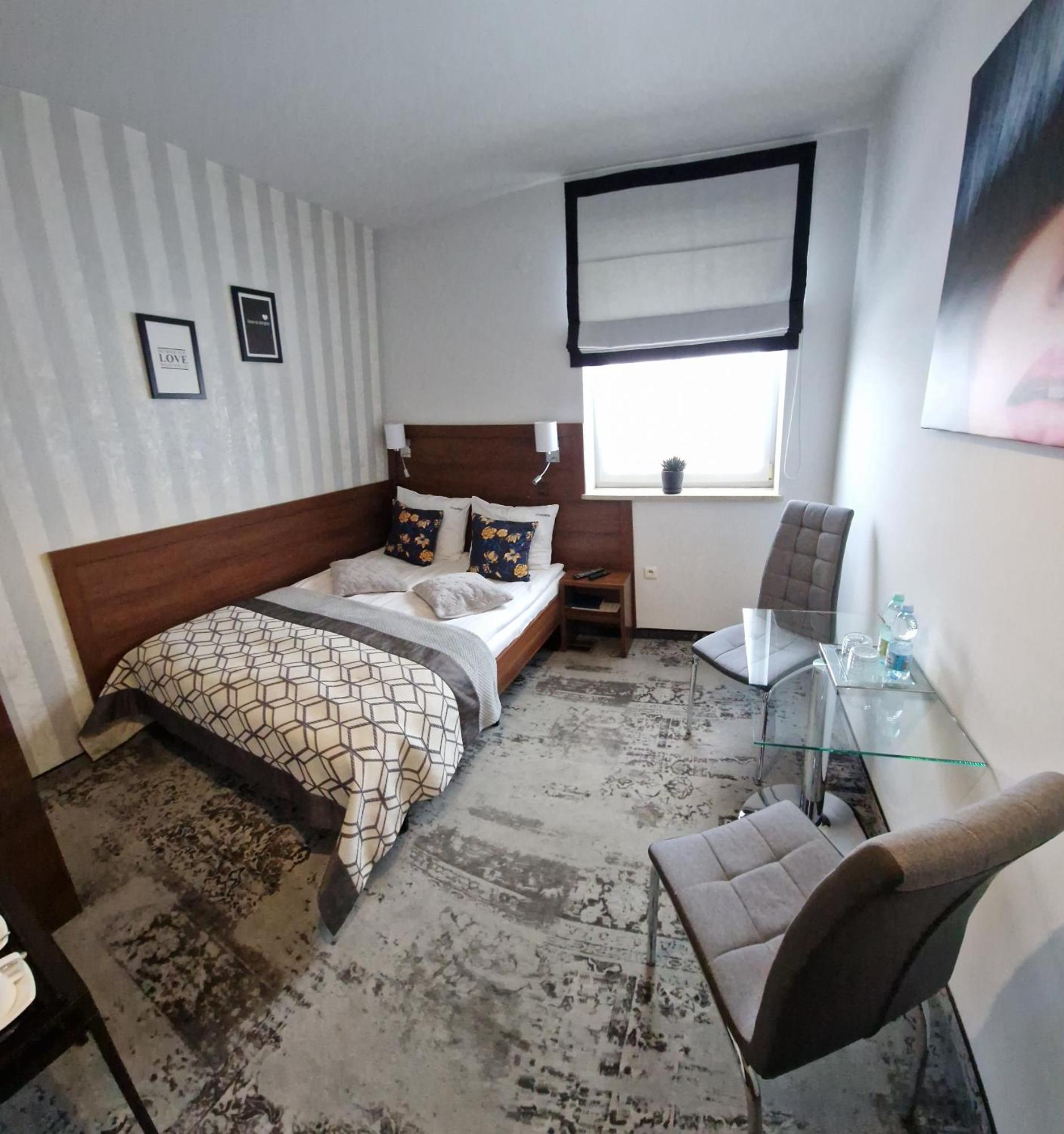 Cynamon Hotell Nowy Sącz Eksteriør bilde